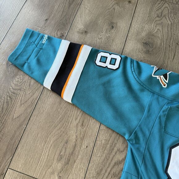 San Jose NHL Sharks Brent Burns 88 Youth Jersey S/M - Picture 13 of 16